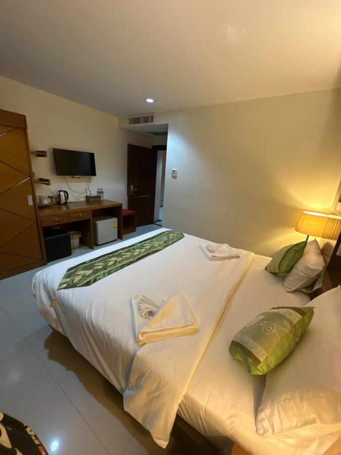 The Prisha Inn Patong Eksteriør bilde